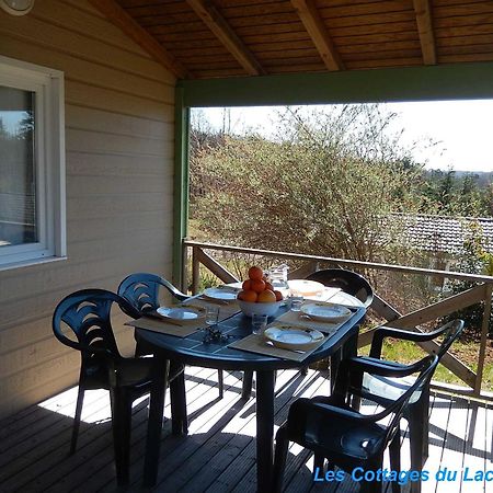 Cottages Du Lac De Miel Beynat Esterno foto